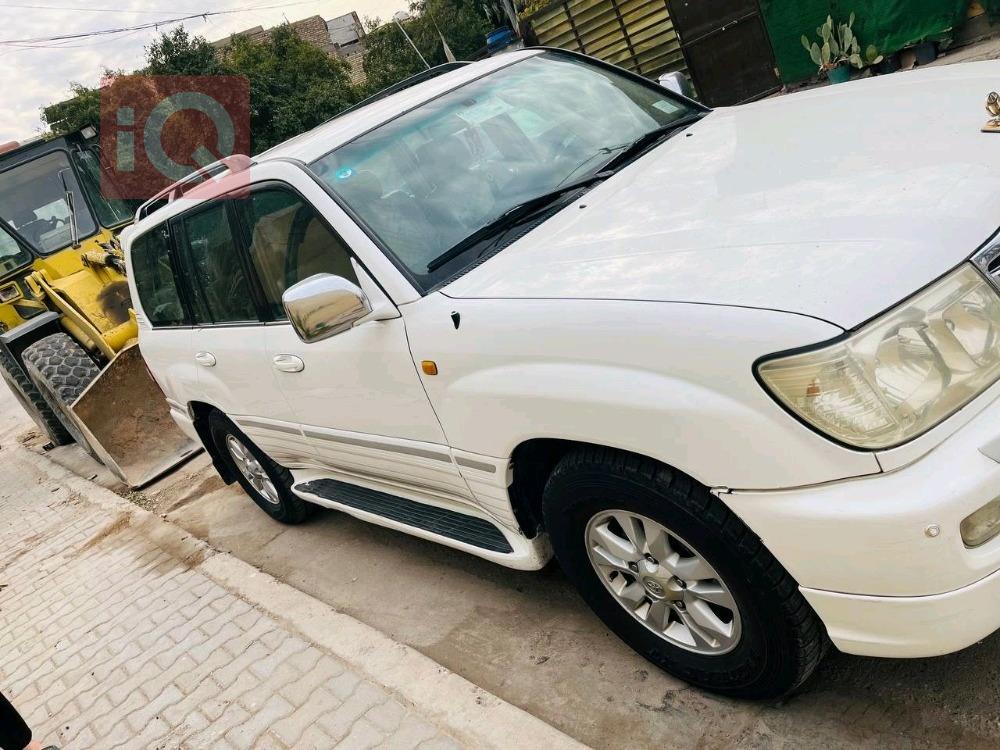 تويوتا لاندكروزر